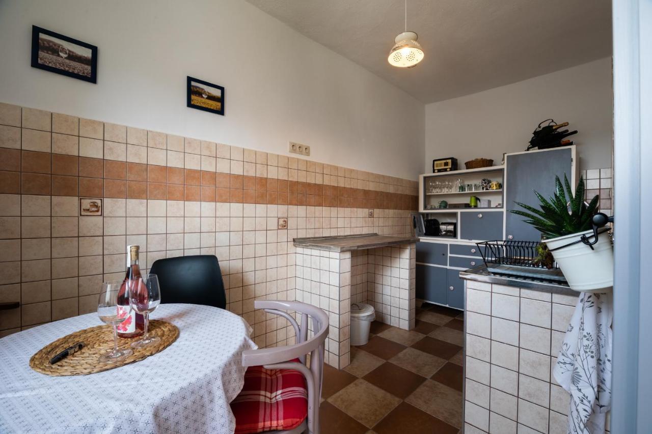 Milio Apartman Badacsony Badacsonytördemic Exterior foto